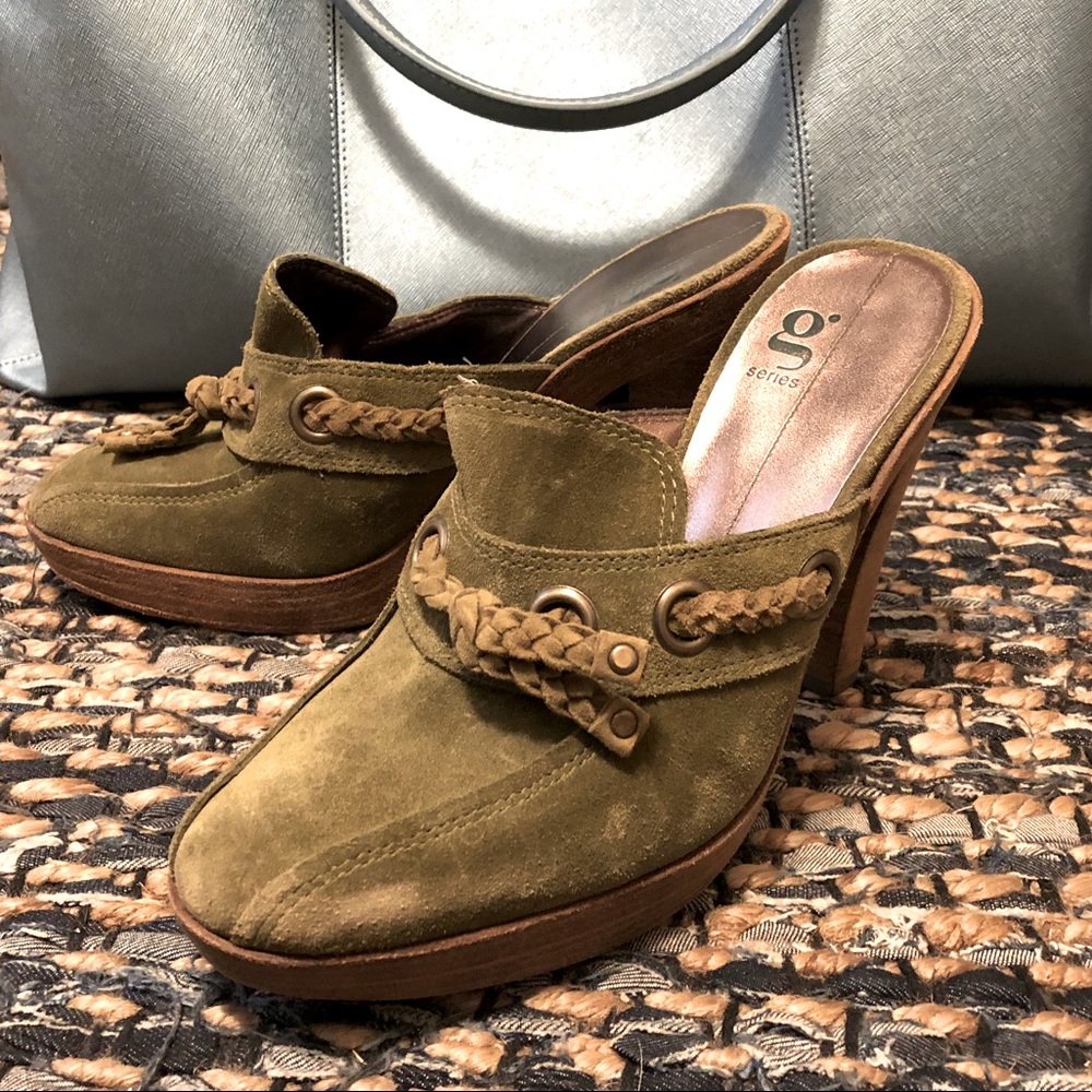 7 1/2 Suede Nikeair G Serise 4 1/2” Heels Platfor… - image 3